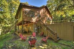 Twin Creeks| Hot Tub,Creek Access, Pool Table