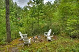 Oscars Outpost | Fire Pit | Pet Friendly