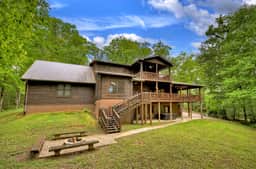 Hidden Creek- Trail to Creek, Hot Tub, Pool Table