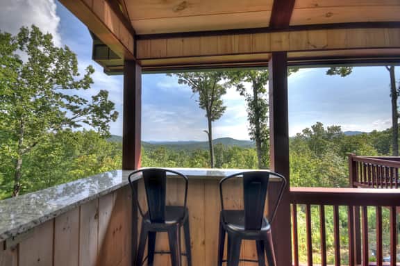 Vistas Over Aska | Pet Friendly | MTN Views |
