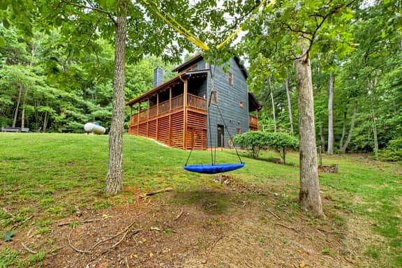 Bigfoot's Solitude-Game Room,Outdoor Firepit,Grill