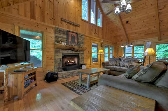 Go Fish | Creek Front | Pool Table | Fire Pit