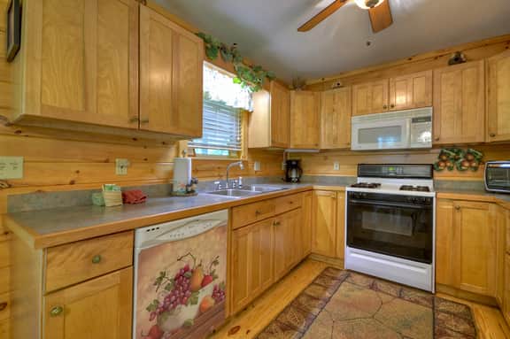 Toccoa River Escape | River Front | Gas Grill
