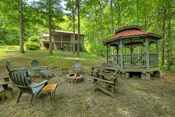 Serenity Creek | Pet Friendly | Hot Tub | Fire Pit