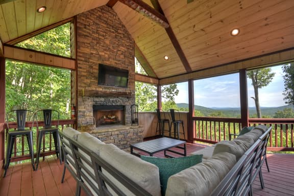 Vistas Over Aska | Pet Friendly | MTN Views |