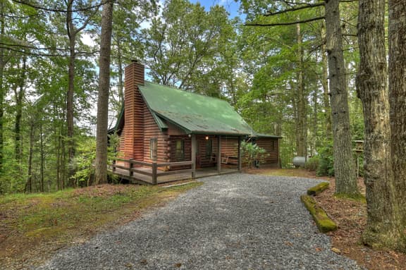 Oscars Outpost | Fire Pit | Pet Friendly